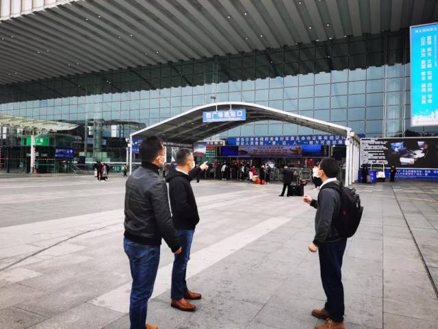 读创科技| 人脸识别、AI测温、历史轨迹分析 凯发网站·(中国)集团助力疫情防控